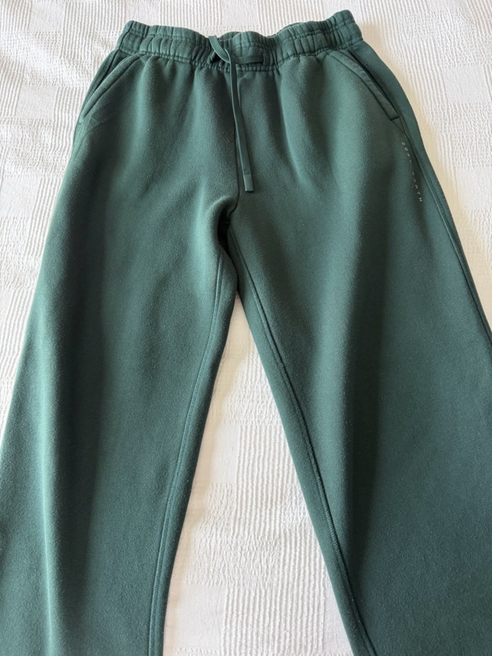 cozy earth sweats - medium